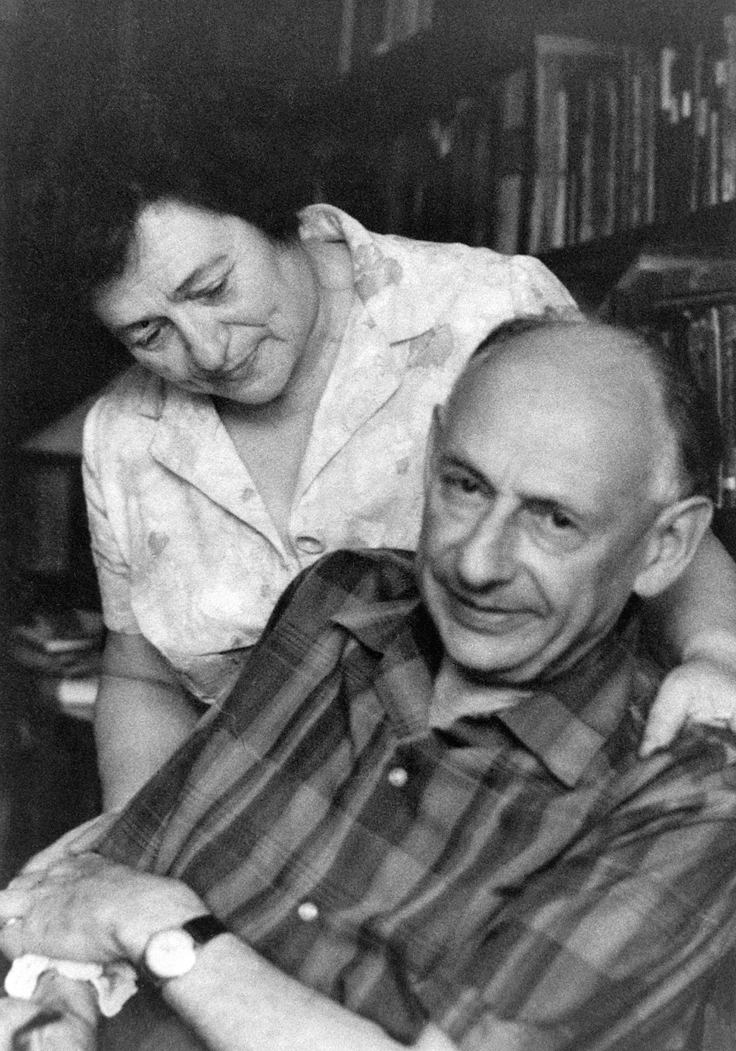 Gershom Scholem mit seiner Frau Fania, 1973